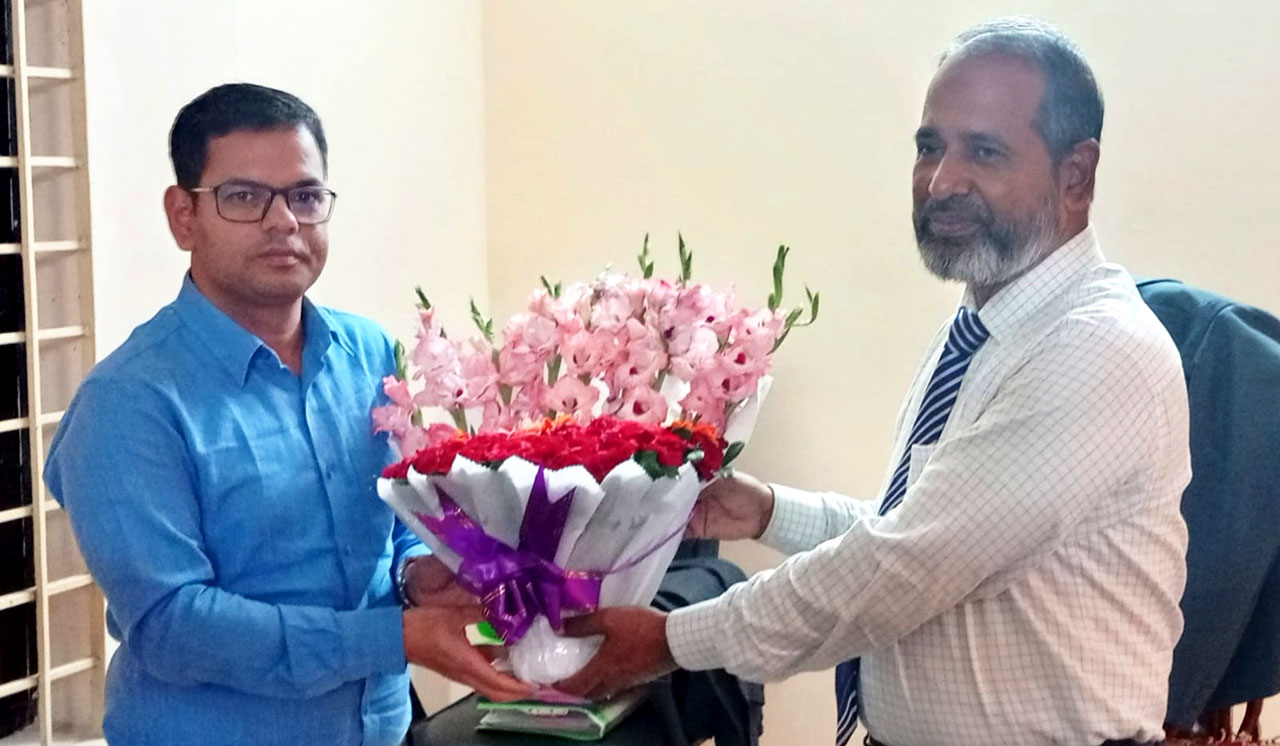 পাঁচবিবিতে অতিরিক্ত বিভাগীয় কমিশনারের মতবিনিময়, কালের বার্তা