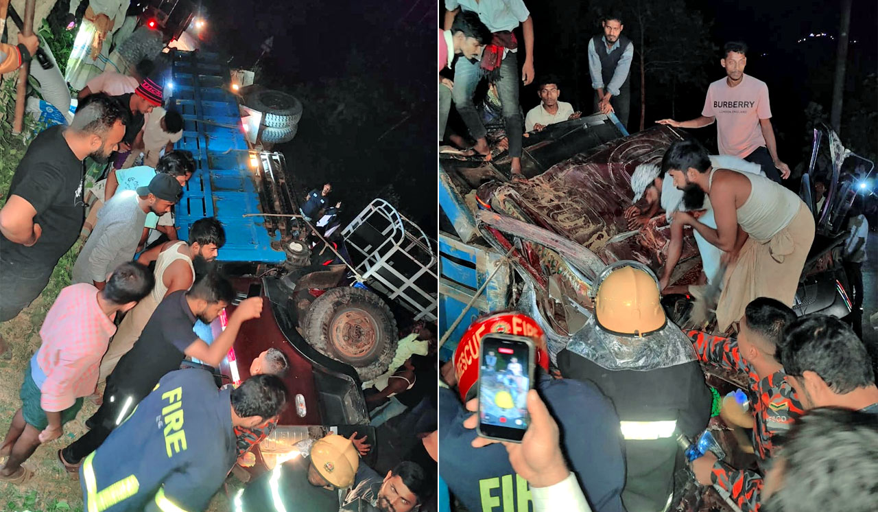 লামায় সড়কে পিকআপ গাড়ি উল্টে চালকের মৃত্যু, কালের বার্তা