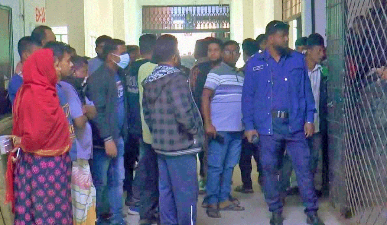 গাইবান্ধায় এলোপাথাড়ি ছুরিকাঘাতে যুবক নিহত