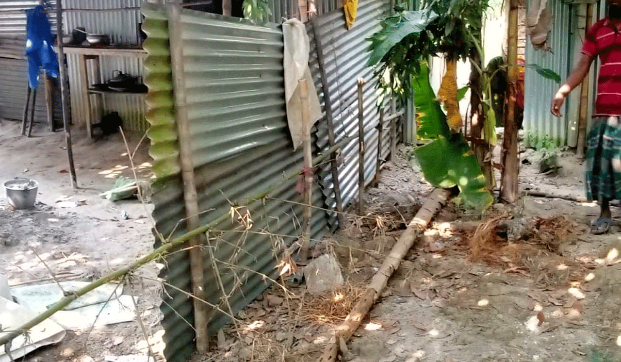 পাঁচবিবিতে জোরপূর্বক জমি দখলের চেষ্টা, কালের বার্তা