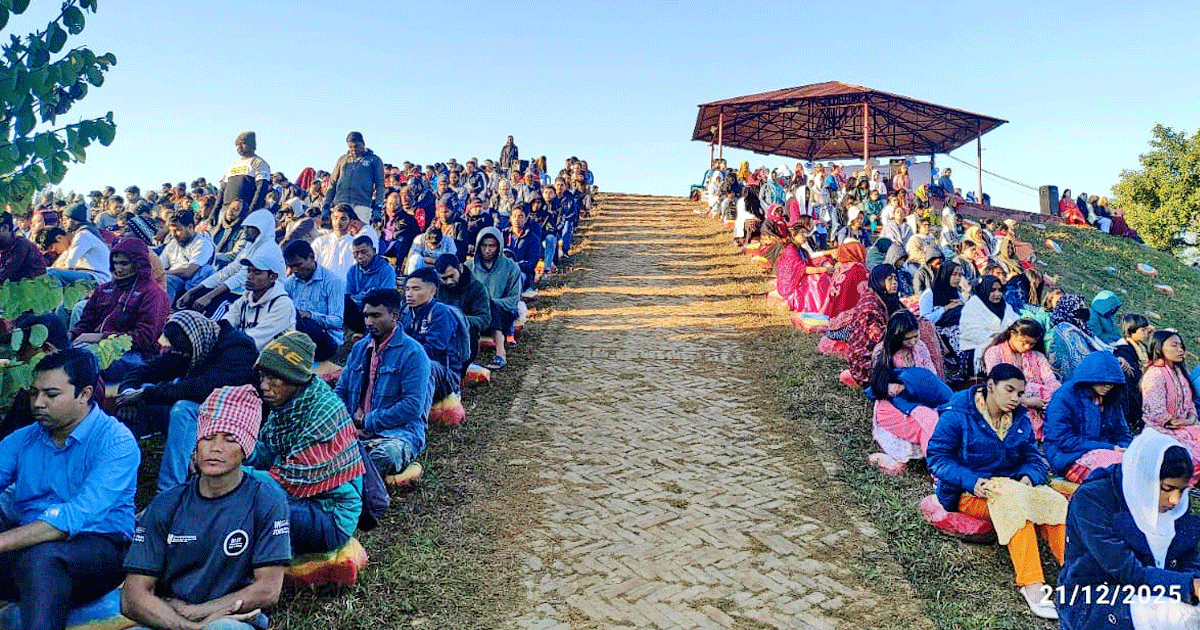 ‘মন ভালো তো সব ভালো’ কোয়ান্টামমে বিশ্ব মেডিটেশন দিবসে হাজারো ধ্যানীর সম্মিলন