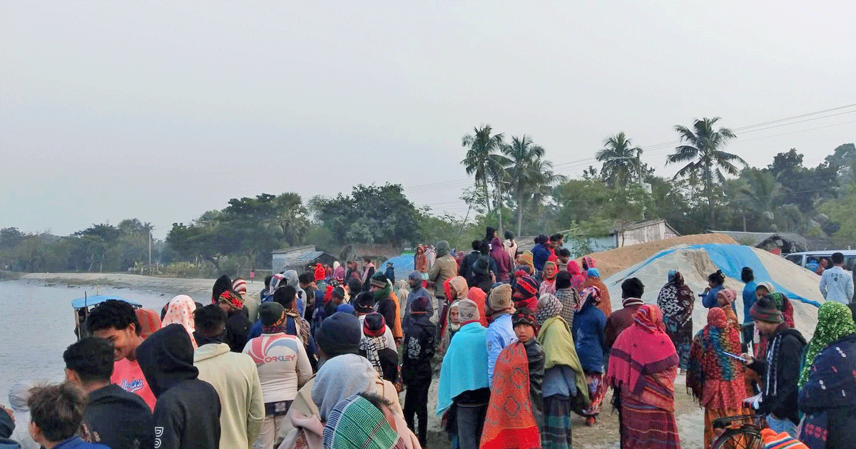 তালার কপোতাক্ষ নদীতে পড়ে ব্যক্তি নিখোঁজ