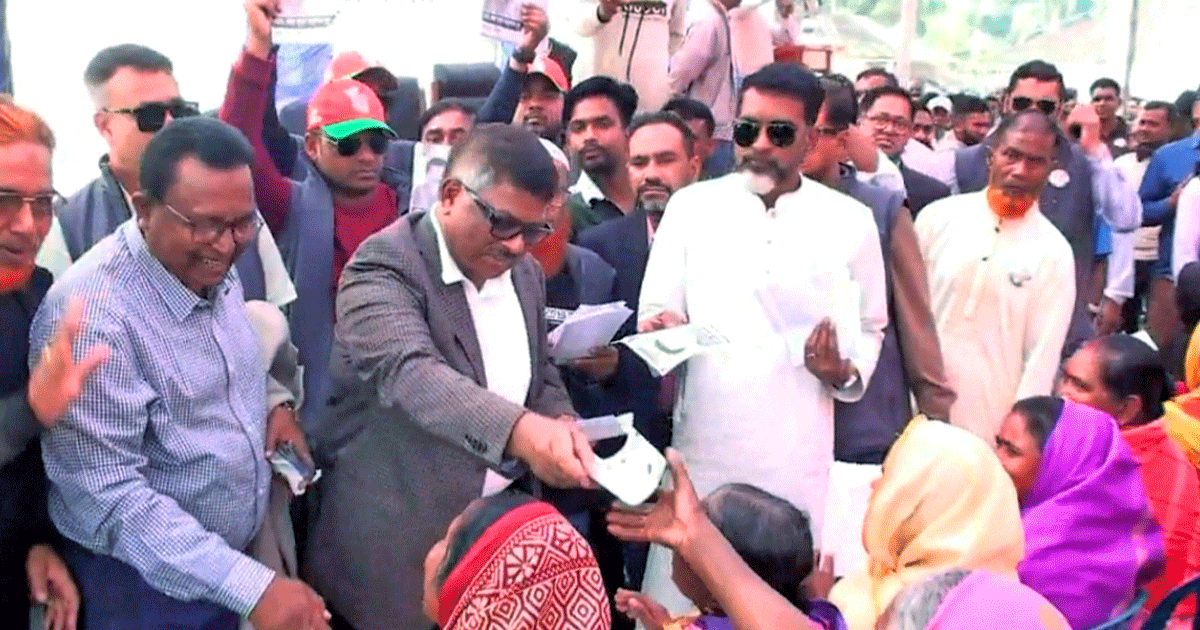 নাটোরের মানুষ বিপুল ভোটে ধানের শীষ প্রতীককে জয়ী করবে বলে আমি বিশ্বাস করি -দুলু