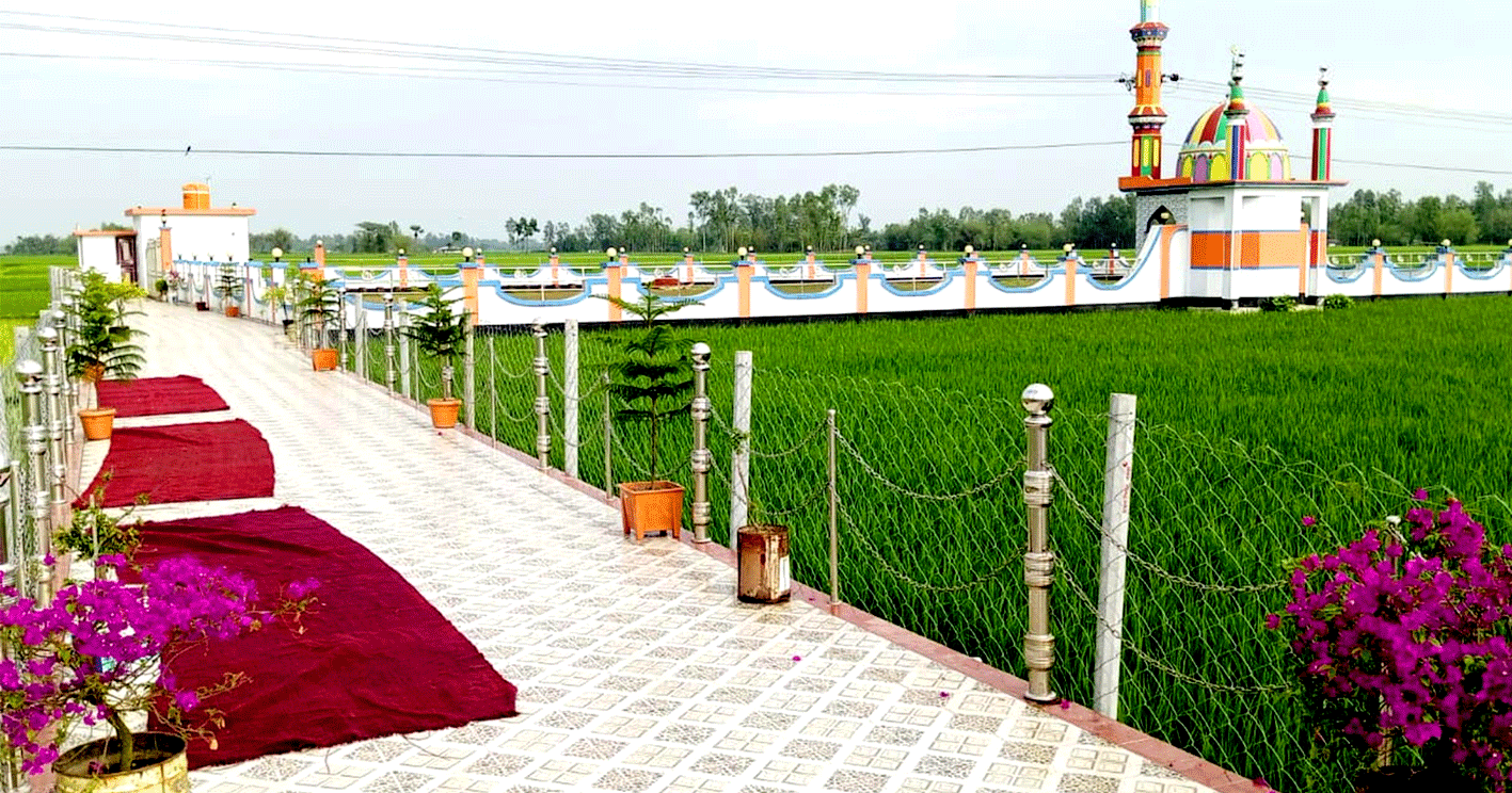 পাঁচবিবির দৃষ্টিনন্দন ঈদগাঁ দেখে মুগ্ধ সবাই