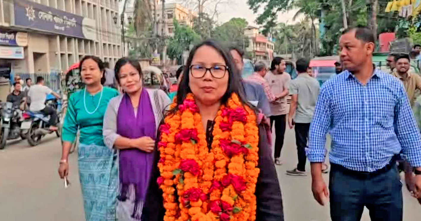 শপথ গ্রহণ শেষে নিজ এলাকা বান্দরবানে ফিরলেন সংরক্ষিত নারী আসনের এমপি মাধবী মার্মা