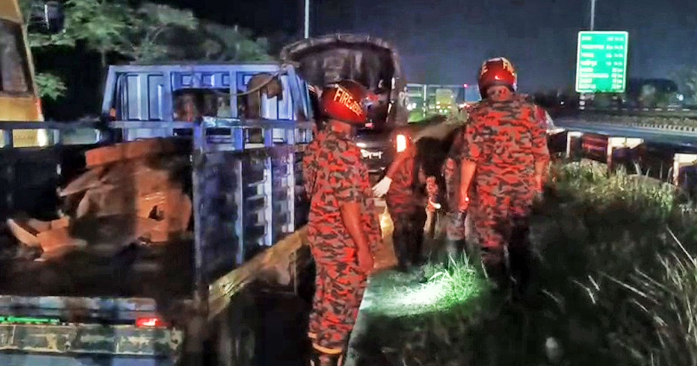 শ্রীনগরে সড়ক থেকে নারীর রক্তাক্ত মরদেহ উদ্ধার