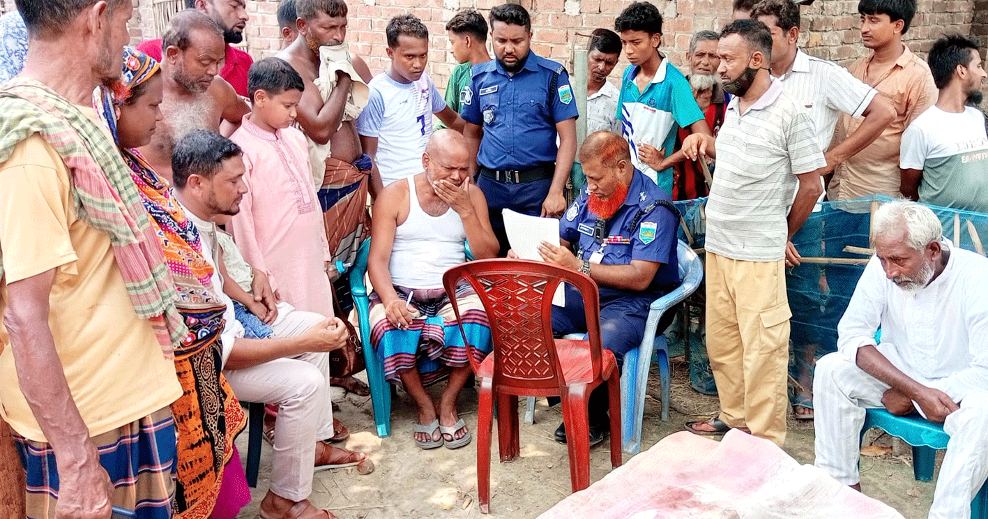 পাঁচবিবিতে বাসের ধাক্কায় শিশুর মৃত্যু