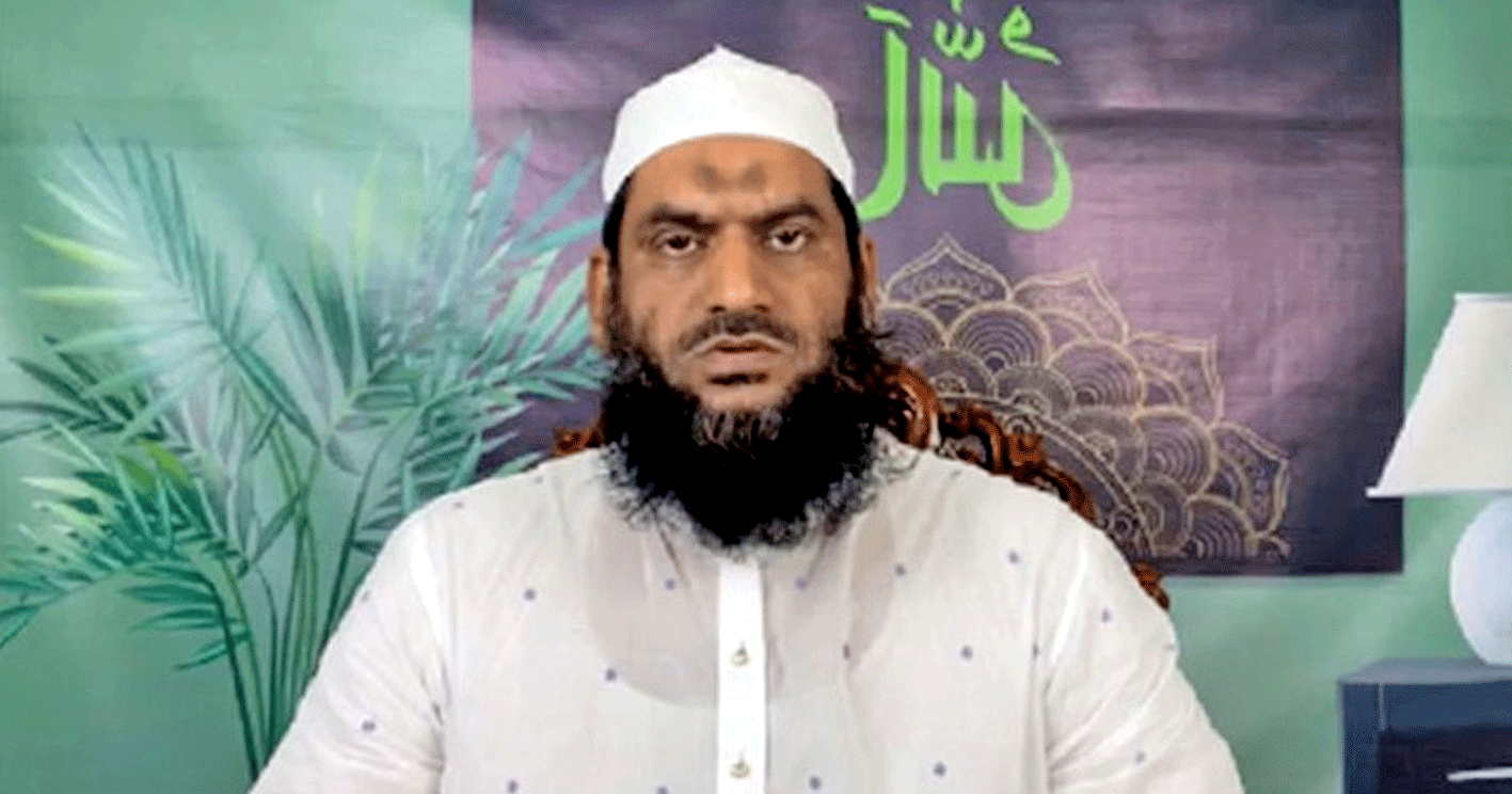 ৫০১ কক্ষ ছিল রাজনৈতিক ষড়যন্ত্রের প্রতীক” পাঁচ বছর পর ব্যাখ্যা দিলেন মাওলানা মামুনুল হক