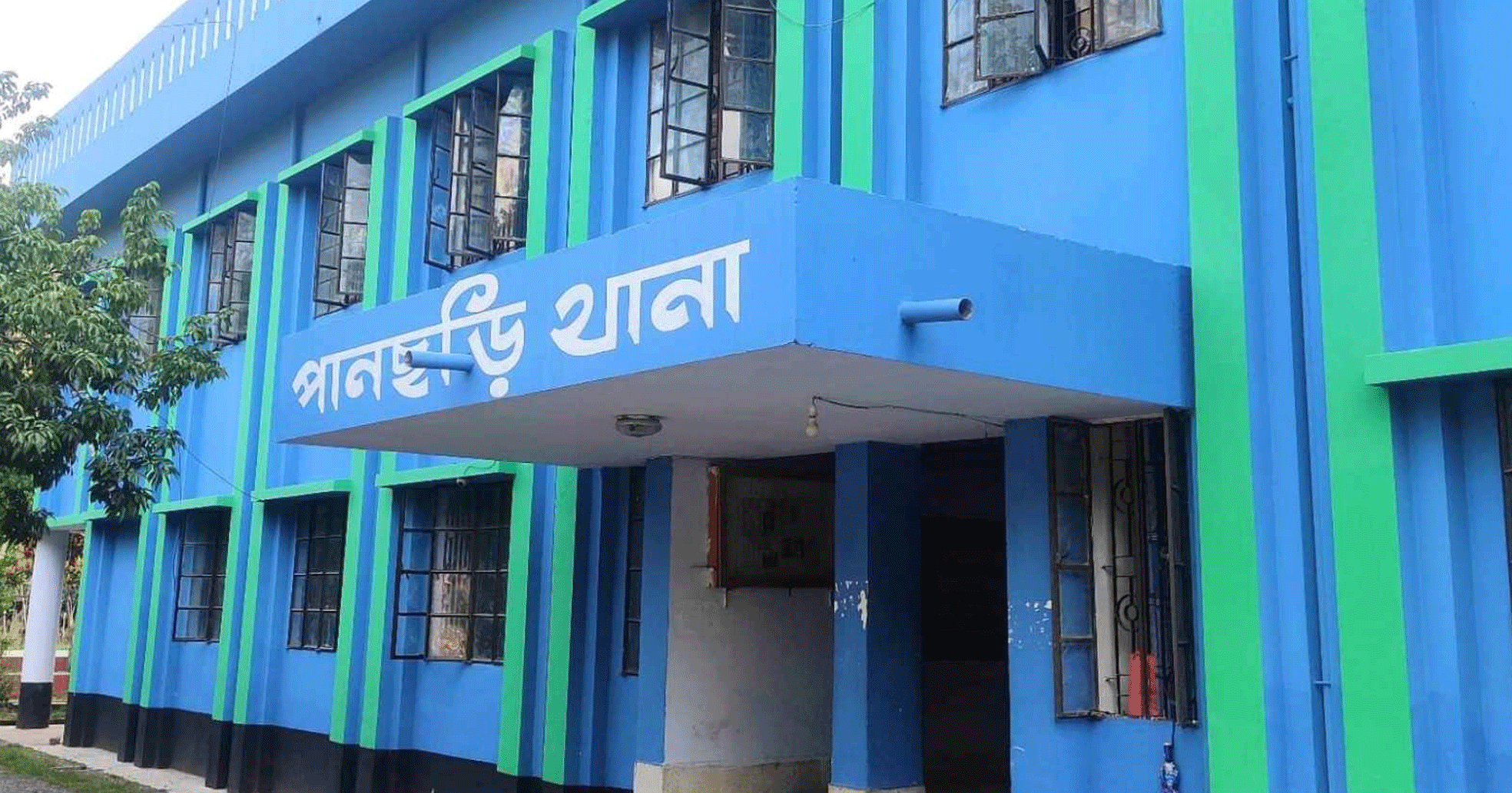 খাগড়াছড়িতে ইউপিডিএফ ও জেএসএসের সংঘর্ষে তিনজন নিহত