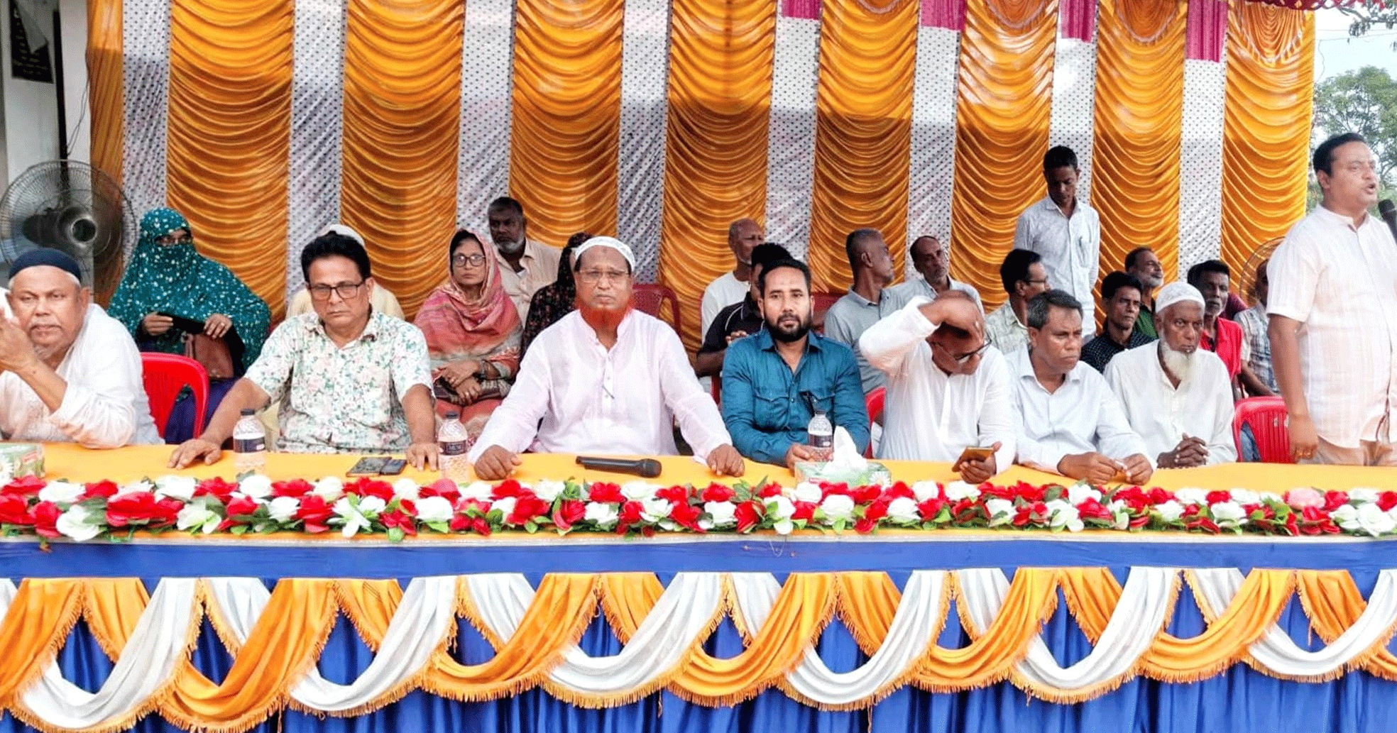 পাঁচবিবিতে মেয়র প্রার্থী ডালিমের মতবিনিময় সভা