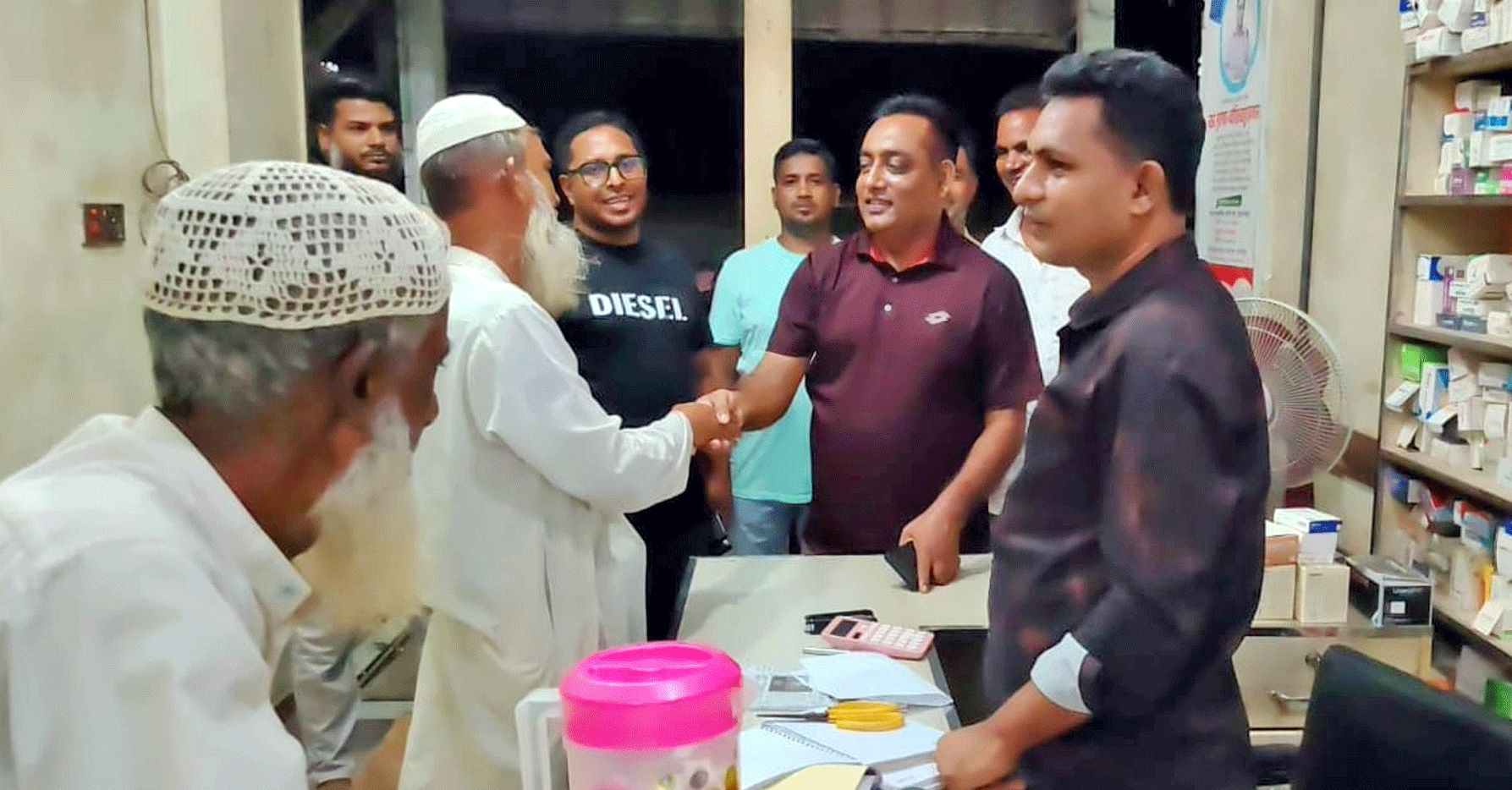 উপজেলা পরিষদ নির্বাচন: কুলিয়ারচরে ভাইস চেয়ারম্যান প্রার্থী শহীদ উদ্দিন বাবুলের জমজমাট গণসংযোগ