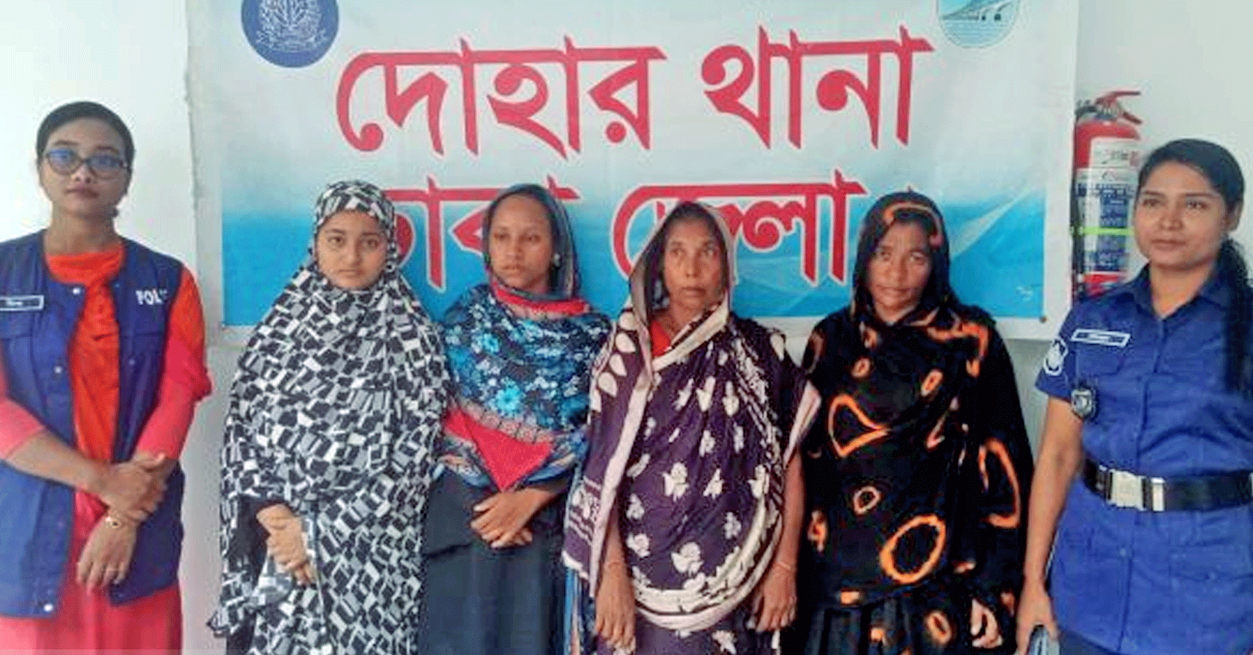 দোহারে চোর চক্রের চার নারী সদস্য গ্রেপ্তার