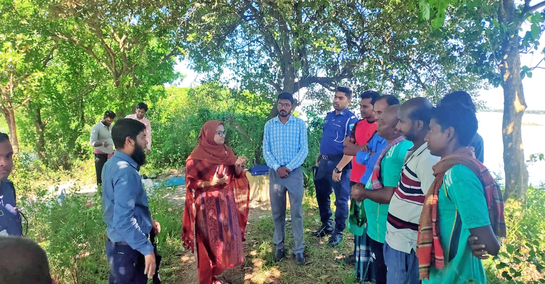 নাটোরে হালতি বিল ট্যাংকি মৎস্য অভয়াশ্রমে ভ্রাম্যমাণ আদালতের অভিযান, ২৬ জনকে জরিমানা
