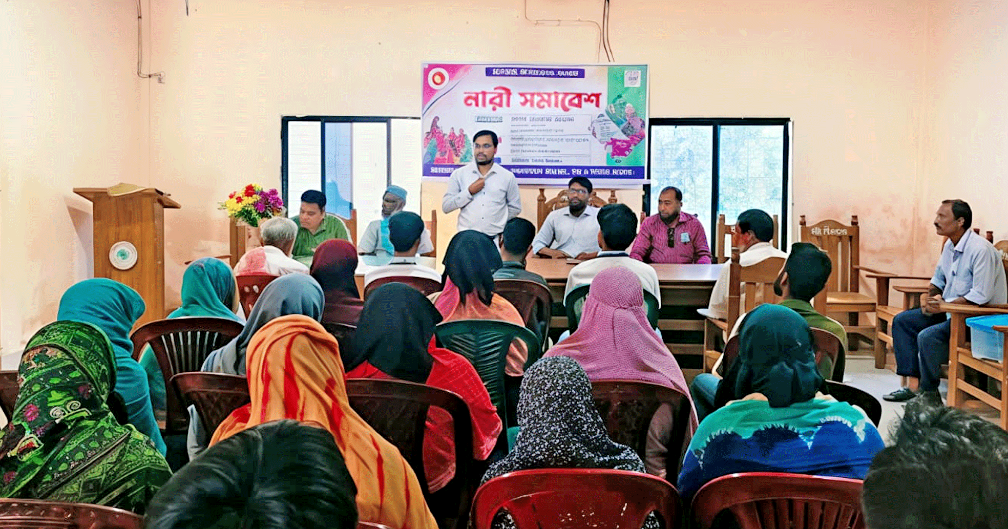লামায় প্রধানমন্ত্রীর ঘোষিত অগ্রাধিকার কর্মসূচি বিষয়ে নারী সমাবেশ অনুষ্ঠিত