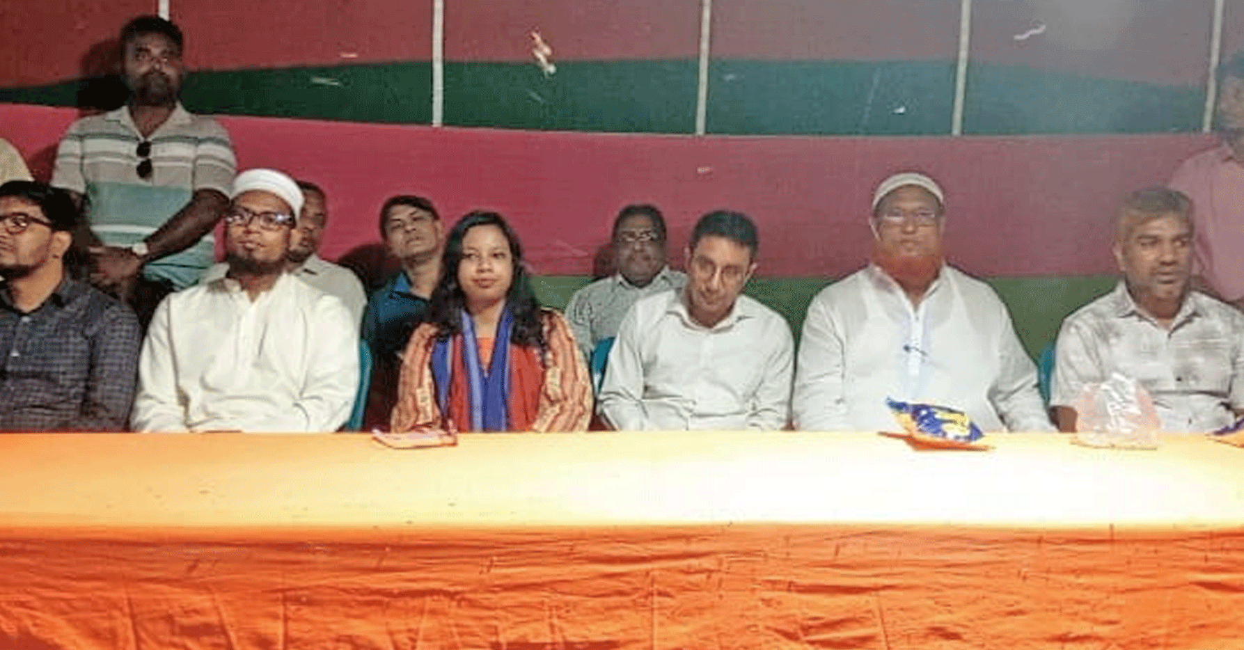 পাঁচবিবিতে উপজেলা প্রশাসন, আইনশৃঙ্খলা রক্ষাকারী বাহিনী ও দলীয় নেতাদের উপস্থিতিতে শান্তিপূর্ণভাবে প্রতিমা বিসর্জন