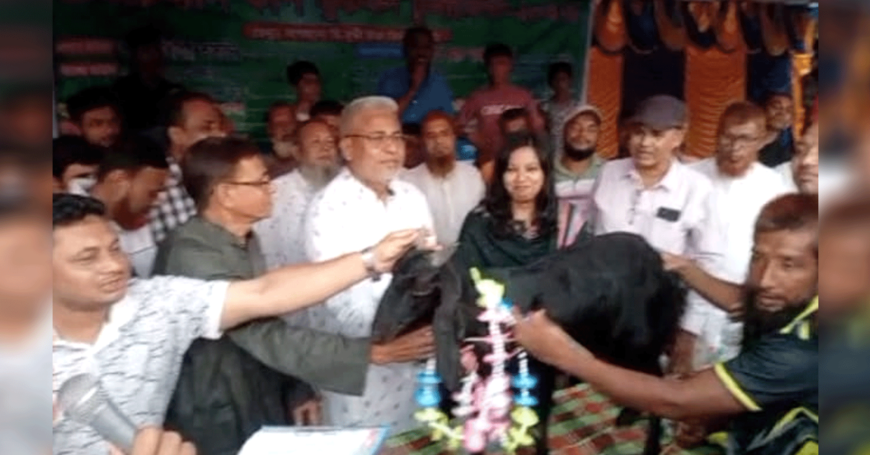 পাঁচবিবিতে চেয়ারম্যান কাপ ফুটবল টুর্নামেন্টের ফাইনাল অনুষ্ঠিত